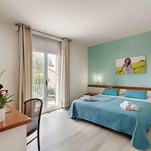 Zimmer mit zwei Einzelbetten